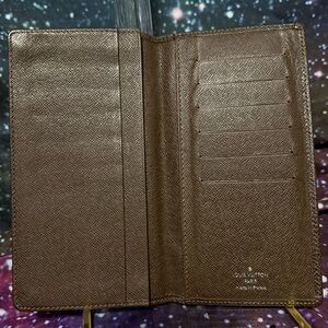 Louis Vuitton Taiga Leather Long Bifold Wallet – Brown